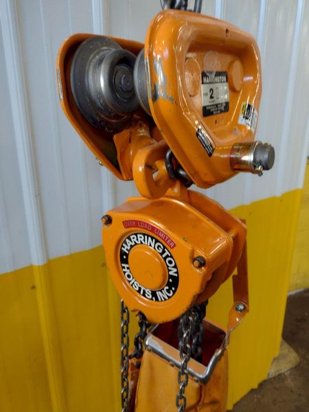 2 TON (4000 LBS)  HOIST WITH MANUAL TROLLEY: STOCK #16533