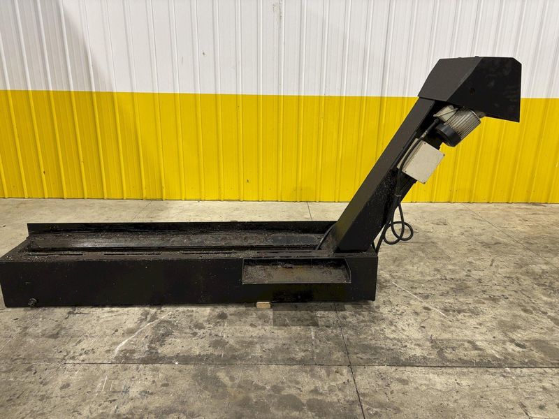 LK INCLINED PARTS CHIP CONVEYOR: STOCK 22286
