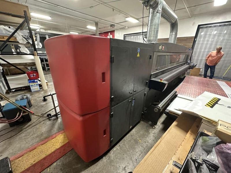 efi VUTEk GS 3250 126″ UV Hybrid Industrial Printer