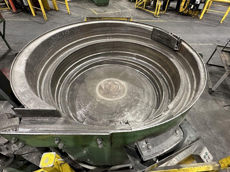 60" DIAMETER AIH VIBRATORY FEEDER BOWL FOR BILLIT BARS: STOCK #20809
