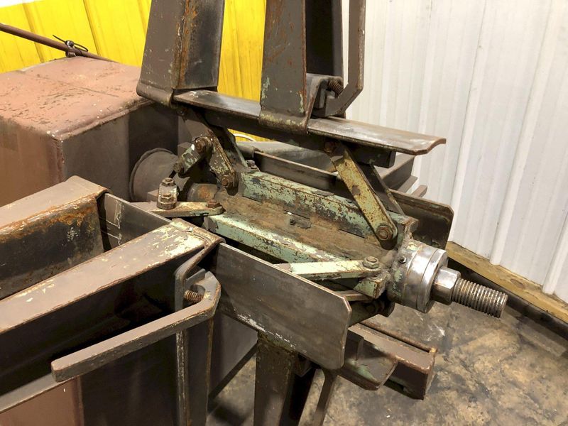 4000 LB 2 TON X 24" MECON  PULL OFF SINGLE END COIL REEL UNCOILER: STOCK 12053