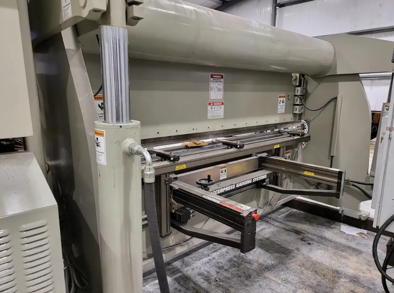2001 Accurpress 717512 Hydraulic Press Brake (#5712)