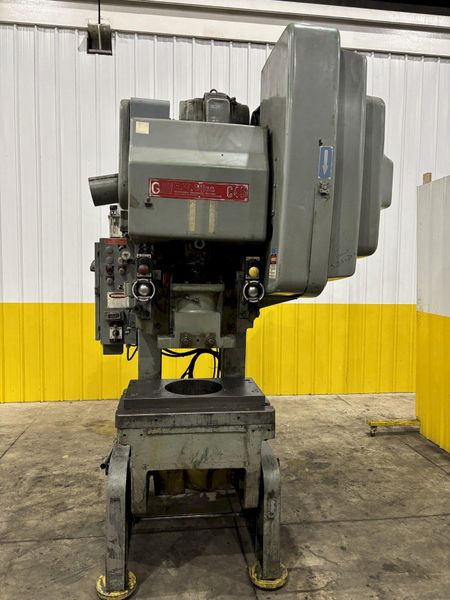 45 TON BLISS MODEL #C45 OBI STAMPING PRESS 2.5" STROKE: STOCK #22433