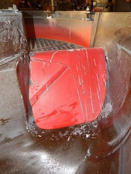 USED WALTHER TROWAL MODEL CD 400 8.83 CU. FT. VIBRATORY BOWL, Stock # 10808, Year 2001
