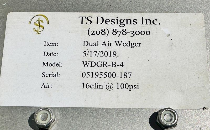 TS Designs Inc.  |  Pneumatic Dual Air Wedger For Various Vegetables