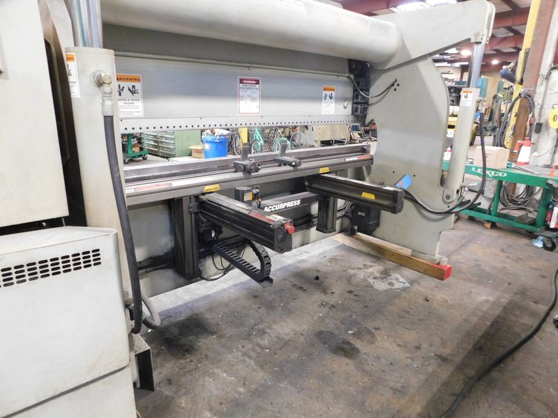 2006 Accurpress 713010 Advantage Press Brake (#5740)