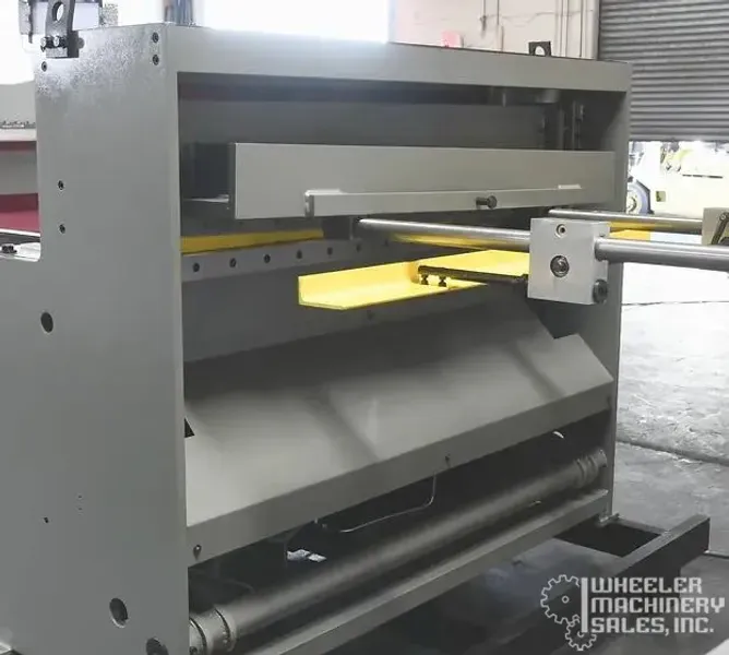 New GMC 8' x 10ga. Hydraulic Metal Shear SKU: HS-0810MD