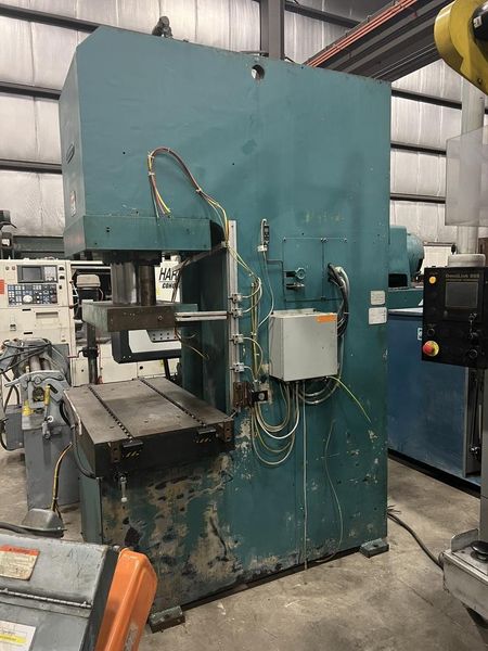 110 ton Greenard Hydraulic press, 11.8" str., vary speed, 23 x 43 bed