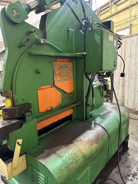 105 TON HILL ACME HYDRAULIC IRONWORKER: STOCK #79311