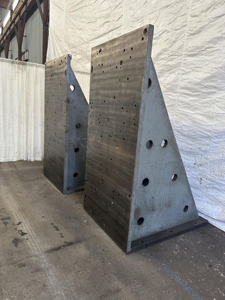 (1) PAIR OF 47" WIDE X 60" DEEP X 95" HIGH ANGLE PLATES: STOCK #77128