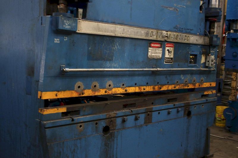 175 TON  X 10' NIAGARA MODEL #HD-175-8-10 HYDRAULIC PRESS BRAKE:  STOCK #75910