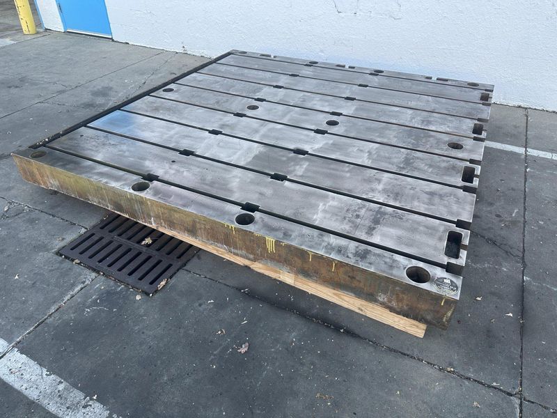 8' X 20' X 7" BAY CITY T SLOTTED FLOOR PLATES: STOCK #75017