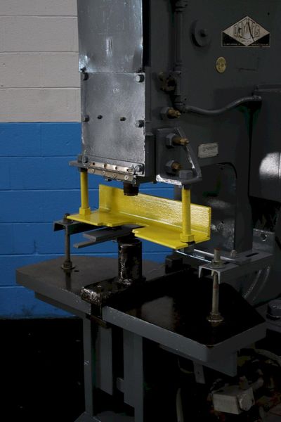 70 TON DAVIS HYDRAULIC IRONWORKER: STOCK #74830