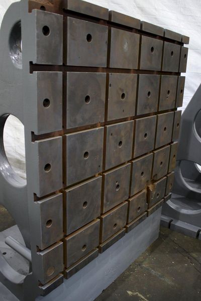 1 SET OF 4' X 6' G & L T SLOOTED ANGLE PLATES: STOCK #74818