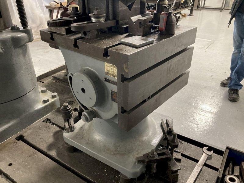 24" X 24" X 28" CARLTON UNIVERSAL DRILL TABLE: STOCK #73905