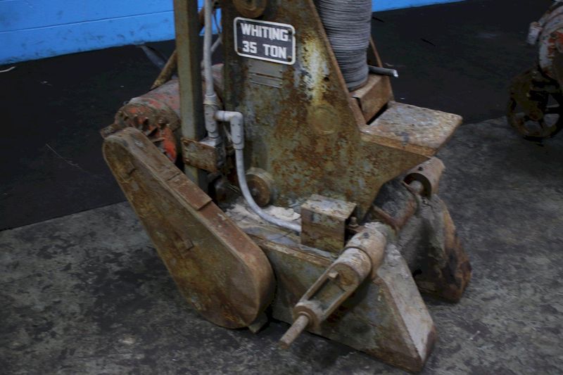 SET OF (2) 35 TON PORTABLE WHITING RAIL CAR JACK: STOCK #75655