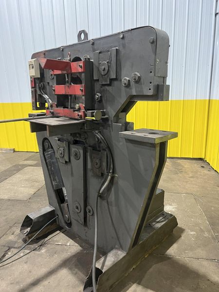 100 TON EDWARDS MODEL #JAWS IV HYDRAULIC IRONWORKER: STOCK #18429