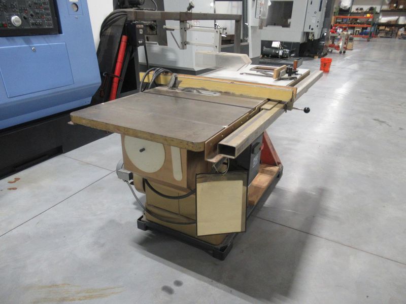 Powermatic Model 66 Tilting Arbor Table Saw, 10" 48" Fence, Dust Collector, Portable