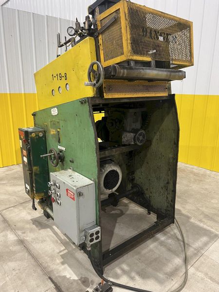 24" x .25" BRATTAN MODEL #10H-250-24W-60D-13000 MOTORIZED COIL STRIP STRAIGHTENER: STOCK #20252