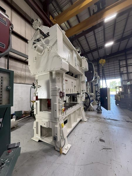 200-ton Minster E2-200-72-36 Hevi-stamper Used Straight Side Press For Sale
