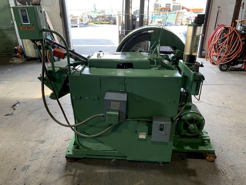 Waterbury #1 Bolt Head Trimmer
