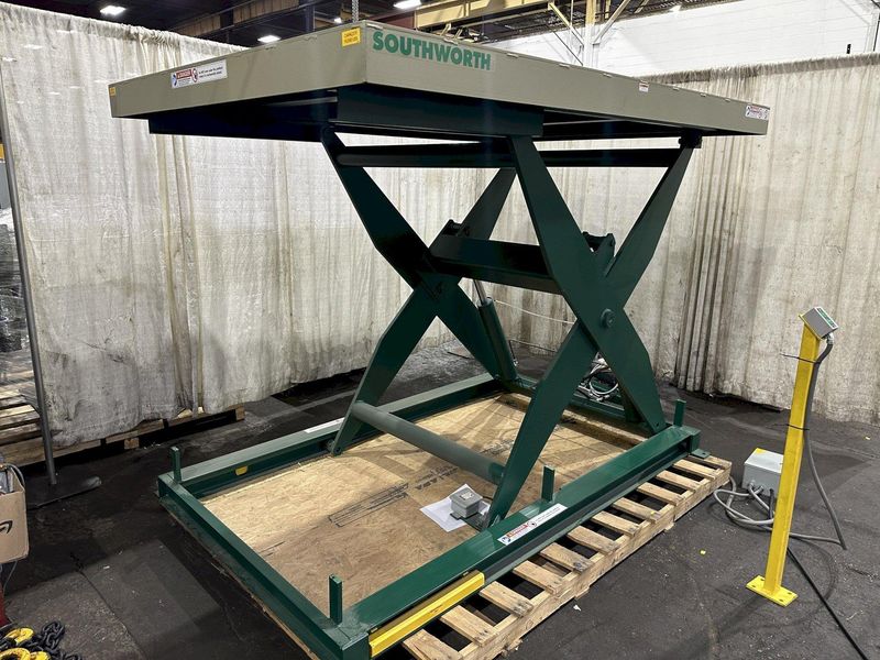 10,000 LB SOUTHWORTH MODEL #DL10-60 HYDRAULIC LIFT TABLE: STOCK #77837