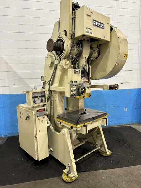 60 TON SOUTHBEND OBI FLYWHEEL  PRESS: STOCK #77515
