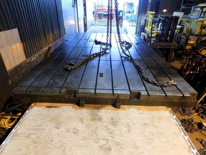 18' X 5'6" X 10" THICK GIDDINGS & LEWIS T-SLOTTED FLOOR PLATE: #67268