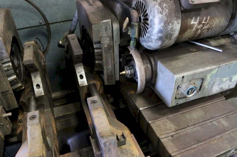 GIDDINGS & LEWIS ENDOMATIC MODEL MC FACING & CENTERING MACHINE: STOCK 6