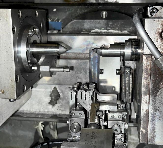 Studer S20 CNC Plain Cylindrical Grinder with Combination Plain/Angle Wheel Head.