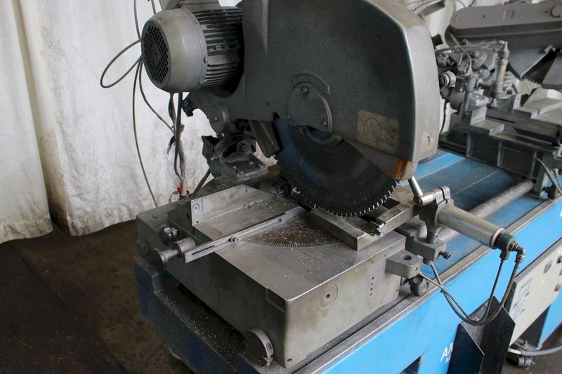 PERTICI UNIVER 402IP DOUBLE HEAD TRAVELING MITER SAW: STOCK #75312