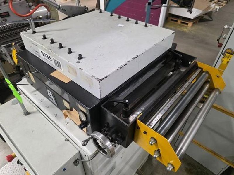 6500 LBS X 20" X .090 PA UNCOILER AND STRAIGHTENER
