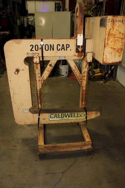 40,000 LB CALDWELL COIL "C" HOOK