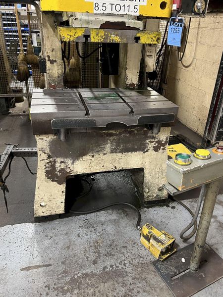 88 TON STAMTEC GAP FRAME PRESS