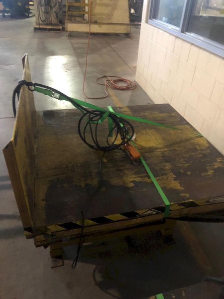 4000 LB ECOA LIFT AND TILT TABLE