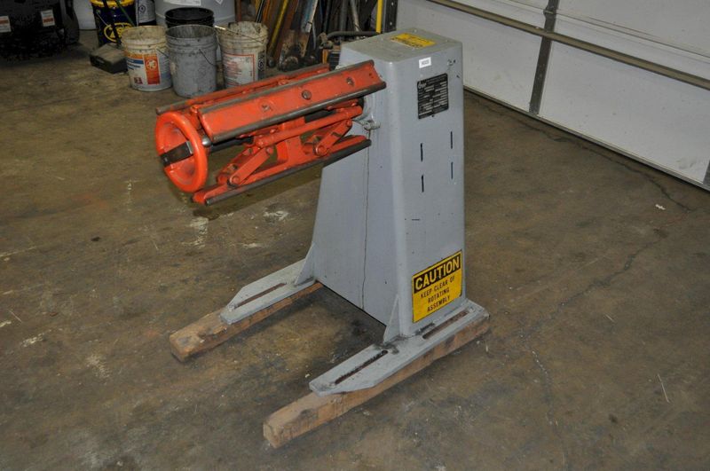 1600 LB X 18" CWP UNCOILER
