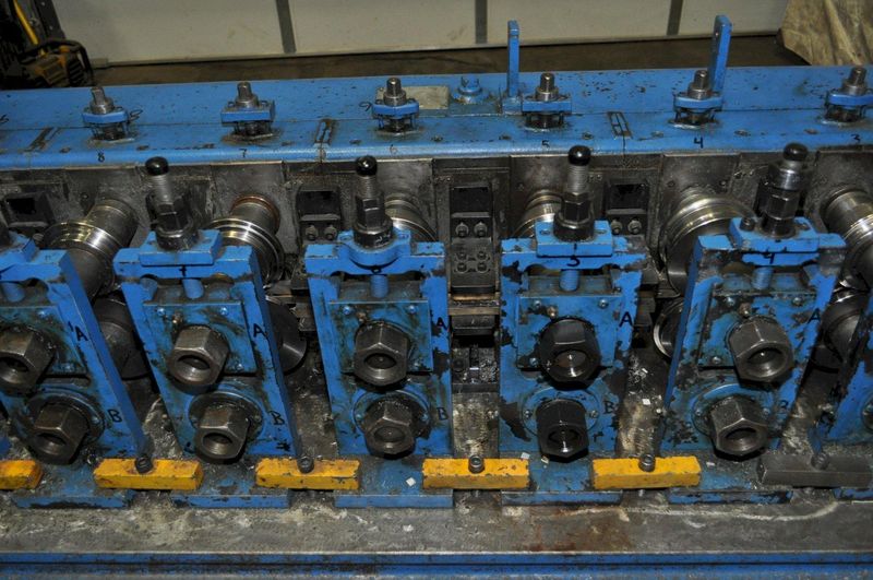 10 STAND X 8" TISHKEN ROLLFORMER 1.5" SHAFT