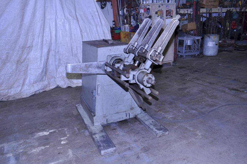 6000 LB X 29" JACO UNCOILER