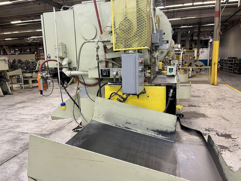 32 TON FEDERAL OBI PRESS