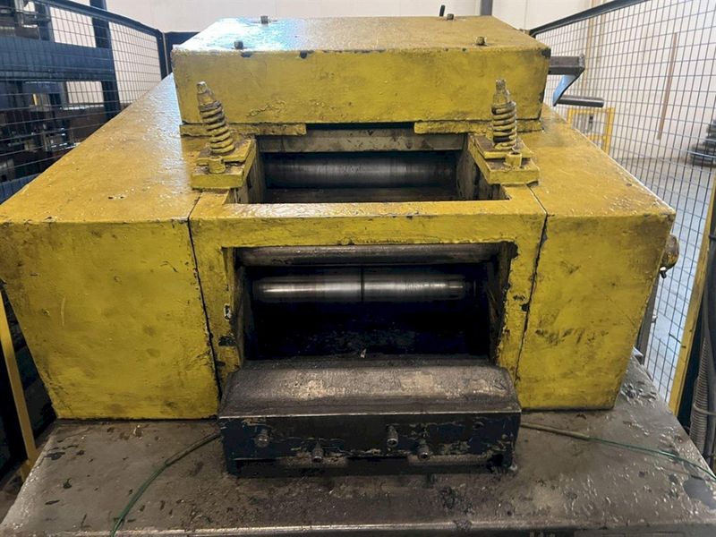 10000 LB X 12" X .25O COLT COIL CRADLE STRAIGHTENER