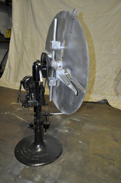 150 LB X 7.5" NILSON MOTORIZED UNCOILER
