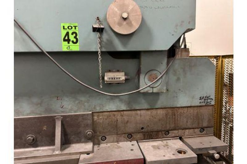 65 TON X 8' PIRANHA HYDRAULIC PRESS BRAKE