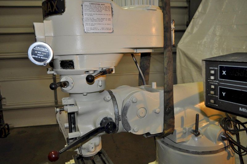 2 HP SUPERMAX VERTICAL MILL