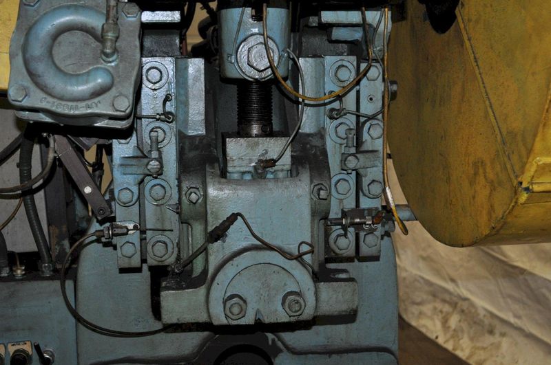 40 TON ROUSSELLE HORN PRESS