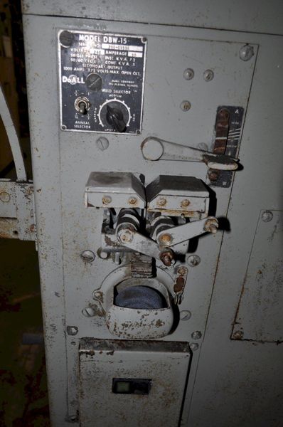 36" DOALL VERTICAL BANDSAW
