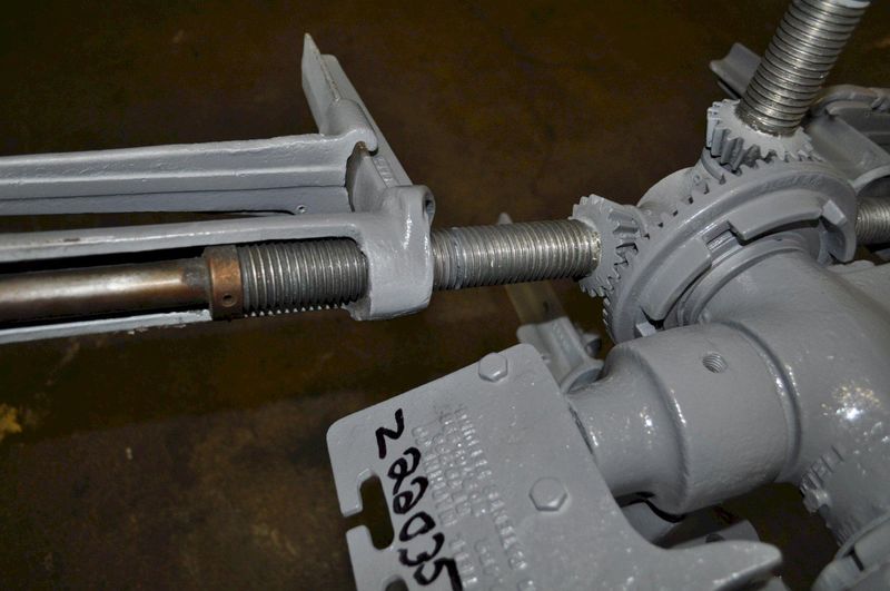 300 LB X 6.5" LITTELL UNCOILER
