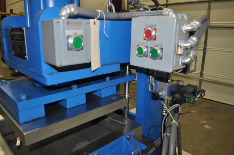 15 TON STOCKMEIER / SHAR HEATED PLATEN HYDRAULIC PRESS