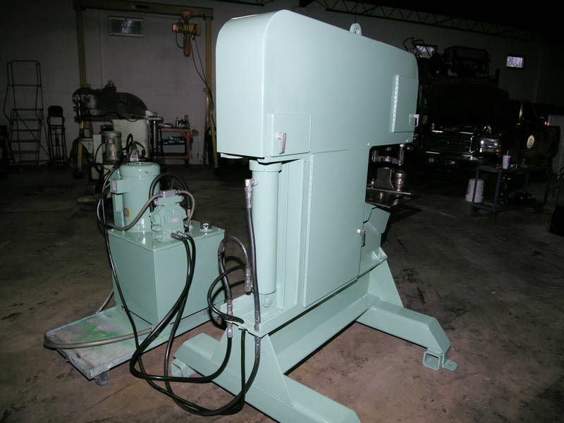 120 TON PIRANHA SINGLE END PUNCH