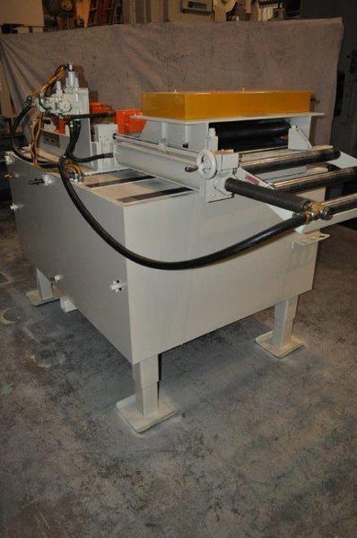 24" x 24" x .187" COE FEEDER STRAIGHTENER