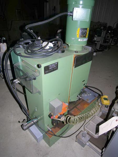 TAUMEL MODEL SO2000 ORBITAL RIVET SPINNER